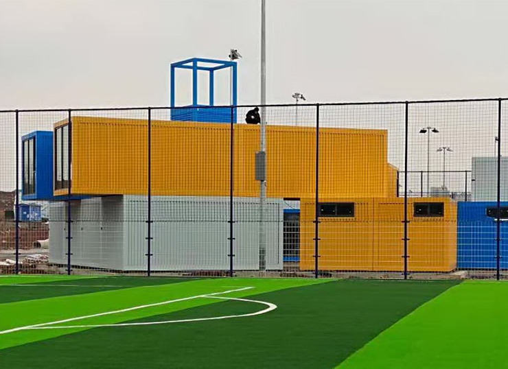 集装箱园区建筑在光谷足球体育公园亮相